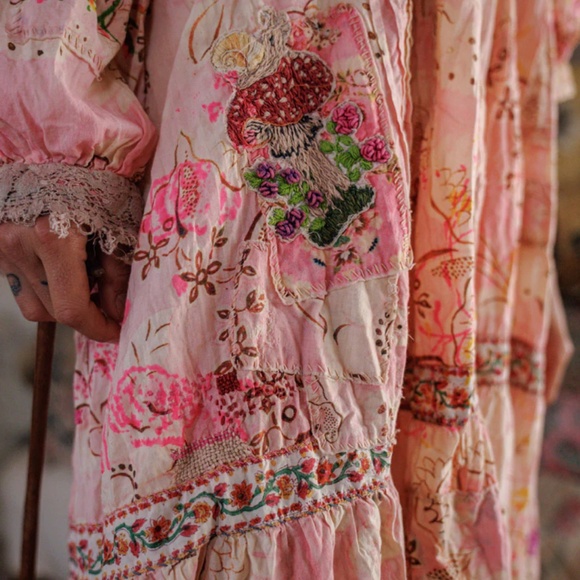 🌙MAGNOLIA PEARL DELA DREAMER DRESS🌙 - Picture 4 of 13